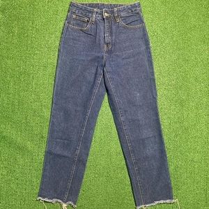 Brandy Melville hazel dark blue cropped jeans